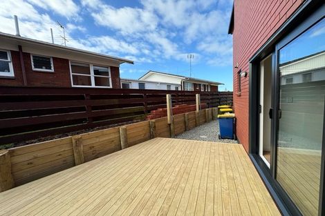 Photo of property in 40b Knightsbridge Drive, Forrest Hill, 0620