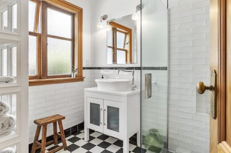 Photo of property in 92 Hataitai Road, Hataitai, Wellington, 6021