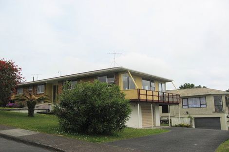 Photo of property in 4a Tower Hill, Stanmore Bay, Whangaparaoa, 0930