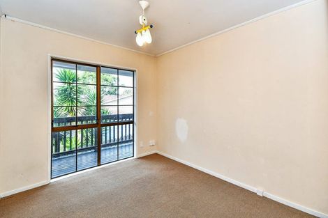 Photo of property in 34 Mcquarrie Avenue, Wattle Downs, Auckland, 2103