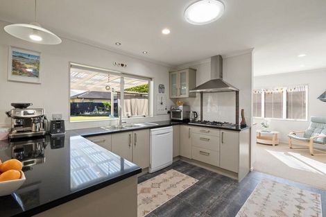 Photo of property in 23 Watkins Road, Cambridge, 3434