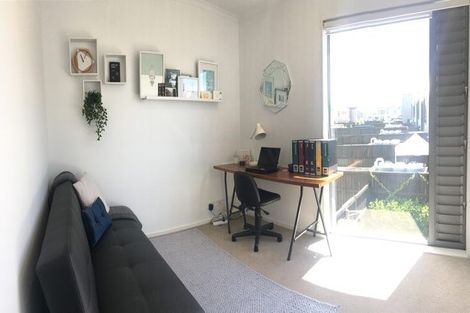 Photo of property in 18 Shelduck Way, Hobsonville, Auckland, 0616