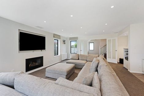 Photo of property in 20 Shastri Terrace, Khandallah, Wellington, 6035