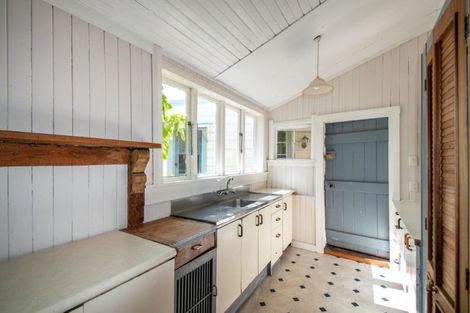 Photo of property in 104 Sandon Road, Feilding, 4702