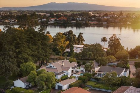 Photo of property in 23 Ruakiwi Road, Hamilton Lake, Hamilton, 3204