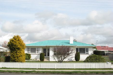 Photo of property in 69a Broadway, Stratford, 4332