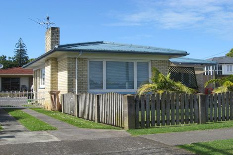 Photo of property in 2/2 Miro Road, Mangere Bridge, Auckland, 2022