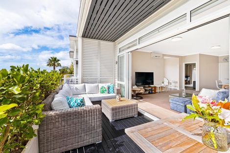 Photo of property in 27 Landmark Terrace, Orewa, 0931