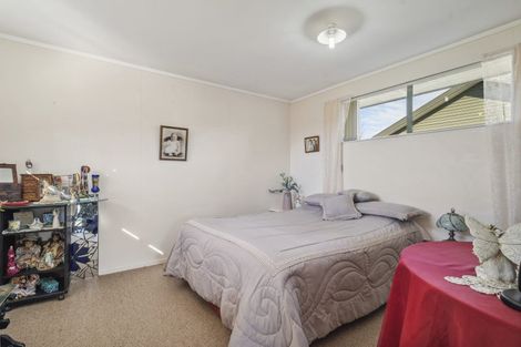 Photo of property in 2 Ashmore Place, Fairy Springs, Rotorua, 3015