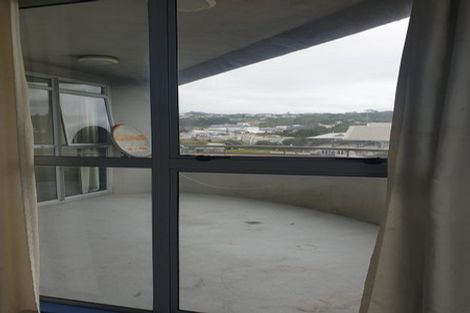 Photo of property in Grandstand Apartments, 11/80u Kent Terrace, Mount Victoria, Wellington, 6011