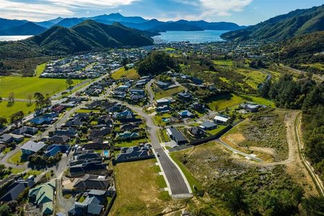 Photo of property in 4 Raukura Rise, Picton, 7220