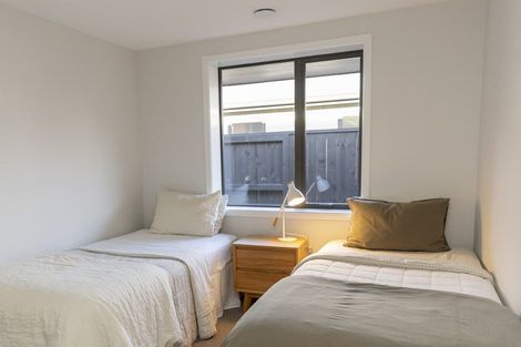 Photo of property in 2/17 Rawhiti Avenue, New Brighton, Christchurch, 8083