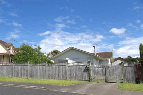 Photo of property in 11 Sabana Place, Unsworth Heights, Auckland, 0632