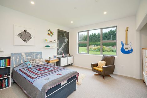 Photo of property in 124 Fairweather Road, Mill Road, Invercargill, 9872