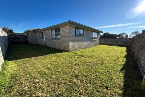 Photo of property in 44 Kayes Road, Pukekohe, 2120