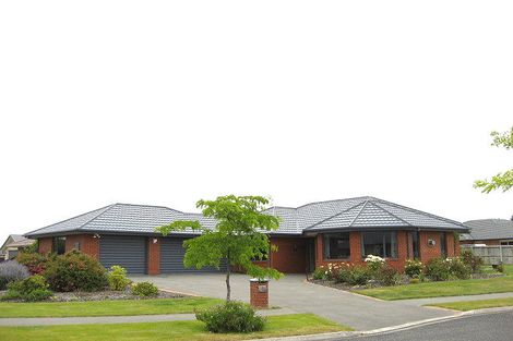 Photo of property in 1 Mahuri Street, Parklands, Christchurch, 8083