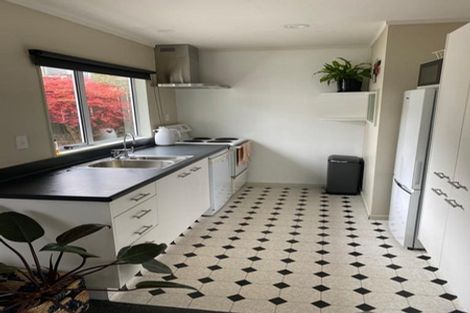 Photo of property in 60 Lord Street, Stokes Valley, Lower Hutt, 5019