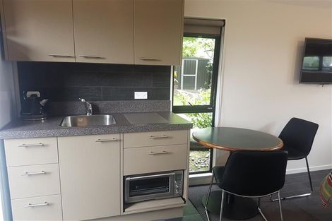 Photo of property in 14 Hawkswood Place, Avonhead, Christchurch, 8042