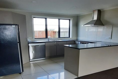 Photo of property in 202 Old Farm Road, Hamilton East, Hamilton, 3216