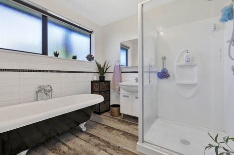 Photo of property in 1 Totara Drive, Oxford, 7430