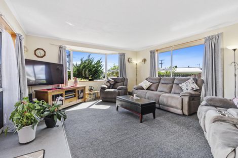 Photo of property in 13 Omahau Crescent, Twizel, 7901