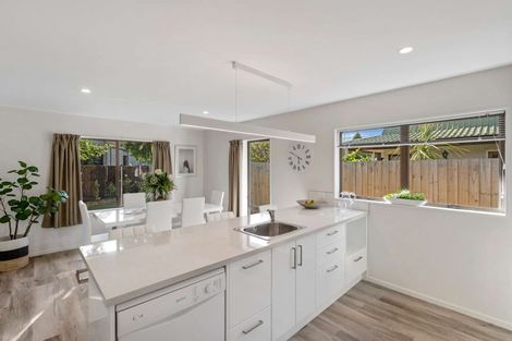 Photo of property in 460 Wairakei Road, Burnside, Christchurch, 8053