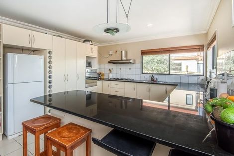 Photo of property in 49 College Road, Northcote, Auckland, 0627