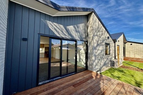 Photo of property in 3/93 Wildberry Street, Woolston, Christchurch, 8023