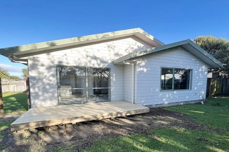 Photo of property in 35 Makarini Street, Paraparaumu, 5032