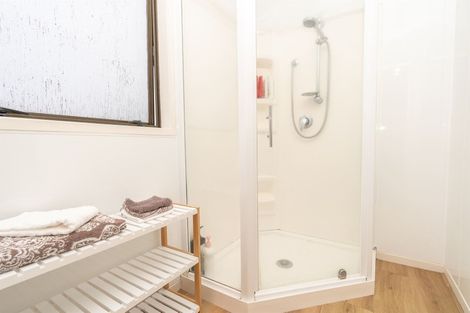 Photo of property in 35 Lachlan Drive, Dinsdale, Hamilton, 3204