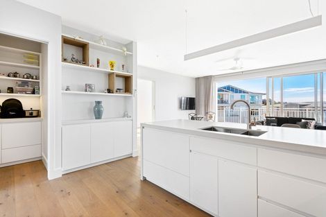 Photo of property in 65 Landmark Terrace, Orewa, 0931