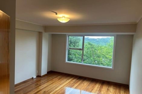 Photo of property in 23 Huntingdon Street, Northland, Wellington, 6012