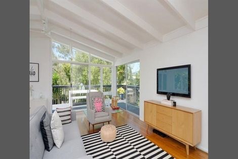 Photo of property in 13 Merchant Avenue, Te Atatu South, Auckland, 0610