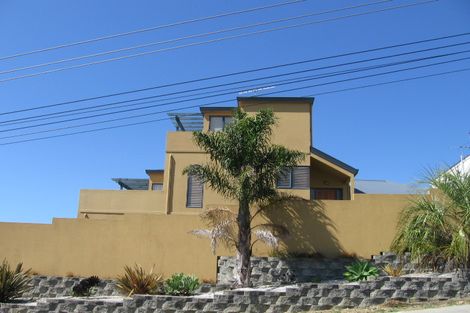 Photo of property in 1015b Beach Road, Torbay, Auckland, 0630
