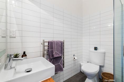 Photo of property in 8/123 The Parade, Island Bay, Wellington, 6023