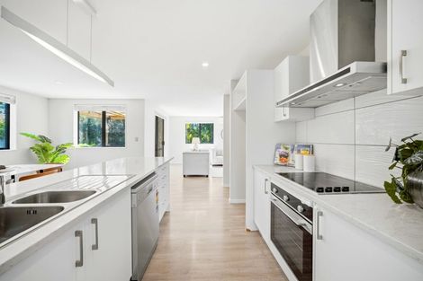 Photo of property in 132a Lynwood Road, New Lynn, Auckland, 0600