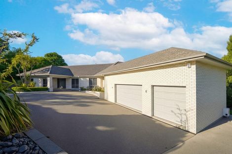 Photo of property in 7 Burgundy Park Avenue, Henderson, Auckland, 0612