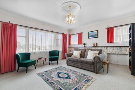 Photo of property in 12 Paisley Street, Levin, 5510