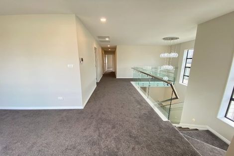 Photo of property in 42 Mcwhirters Farm Lane, Massey, Auckland, 0614