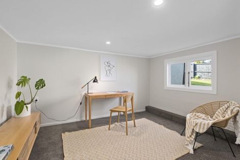 Photo of property in 41 Parker Avenue, New Lynn, Auckland, 0600