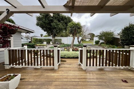 Photo of property in 73 Angelo Avenue, Howick, Auckland, 2014