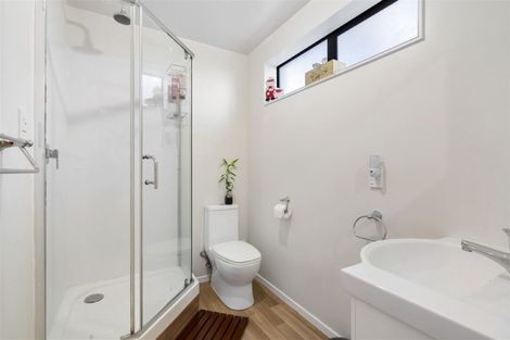 Photo of property in 1/59 Centorian Drive, Windsor Park, Auckland, 0632