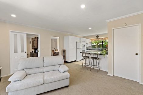 Photo of property in 68 Kapanui Road, Waikanae, 5036