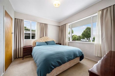 Photo of property in 81 Lynwood Road, New Lynn, Auckland, 0600