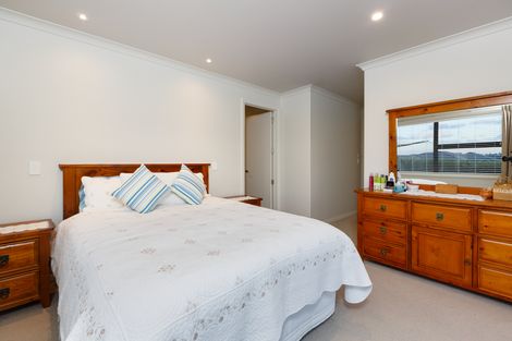 Photo of property in 1 Lochay Place, Pyes Pa, Tauranga, 3112