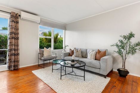 Photo of property in 2/25 Margaret Place, Milford, Auckland, 0620