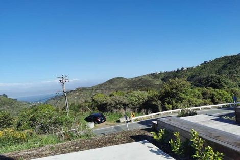 Photo of property in 129 Sunnyside Road, Sunnyvale, Auckland, 0612