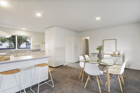 Photo of property in 25 Heathglen Avenue, Parklands, Christchurch, 8083