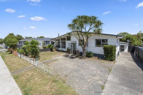Photo of property in 35 Fairlight Place, Manurewa, Auckland, 2102