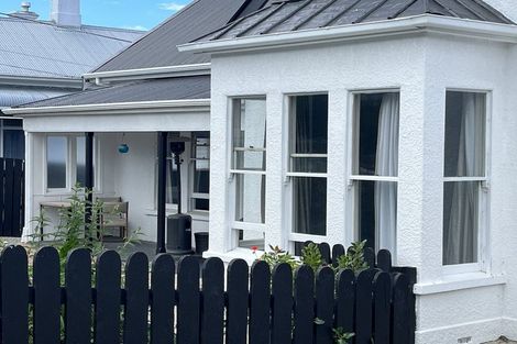Photo of property in 21 Wharfe Street, South Hill, Oamaru, 9400